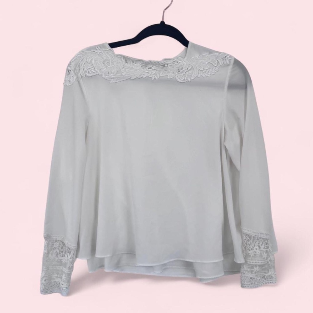 ZARA White lace long sleeve blouse with a boho vibe. Size: M #boho #feminine
